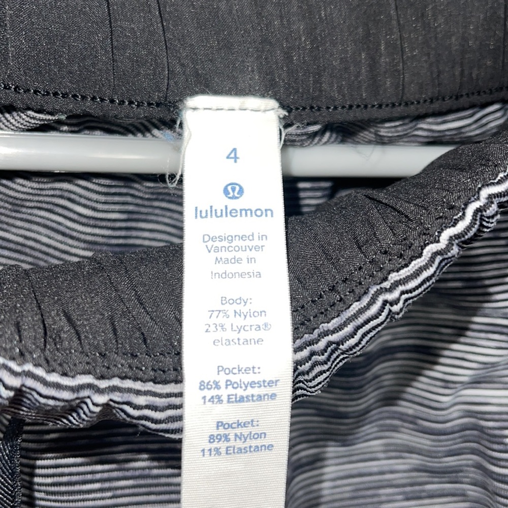 Lululemon joggers - Picture 2 of 4